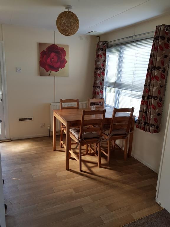 Ty Dderw Country Inn Моелфр Экстерьер фото