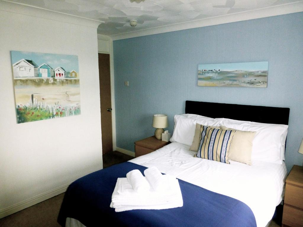 Ty Dderw Country Inn Моелфр Номер фото