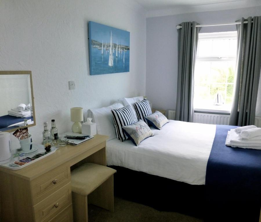 Ty Dderw Country Inn Моелфр Номер фото